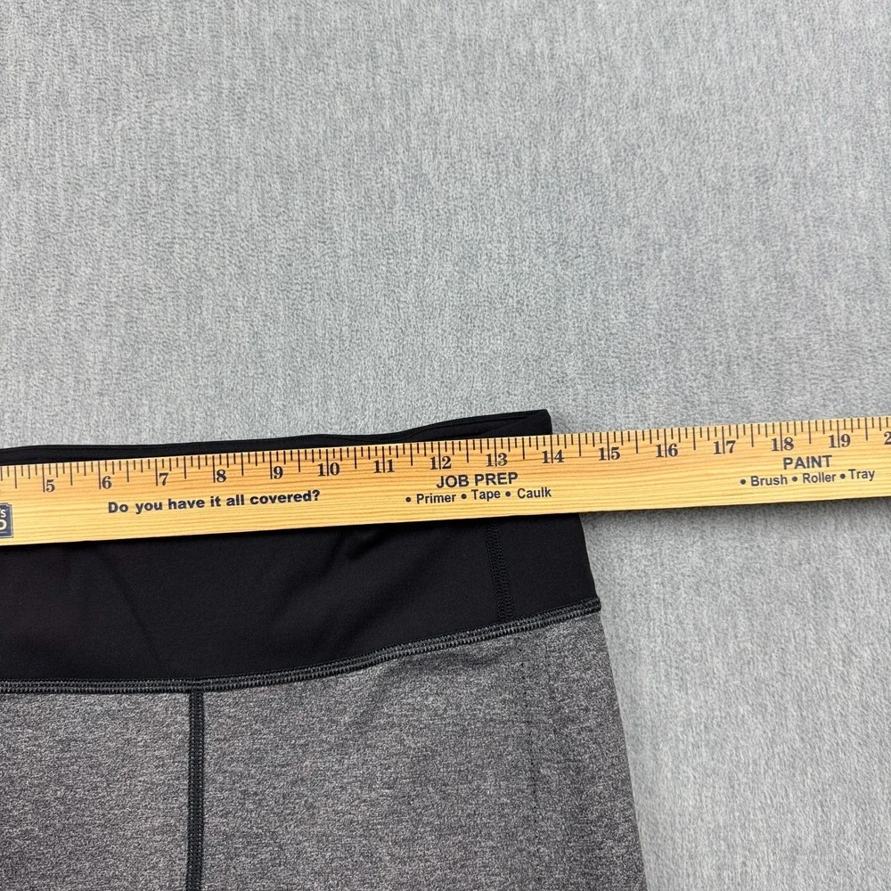 Lululemon Leggings Womens 8 Gray Smooth Stride Cropped 17